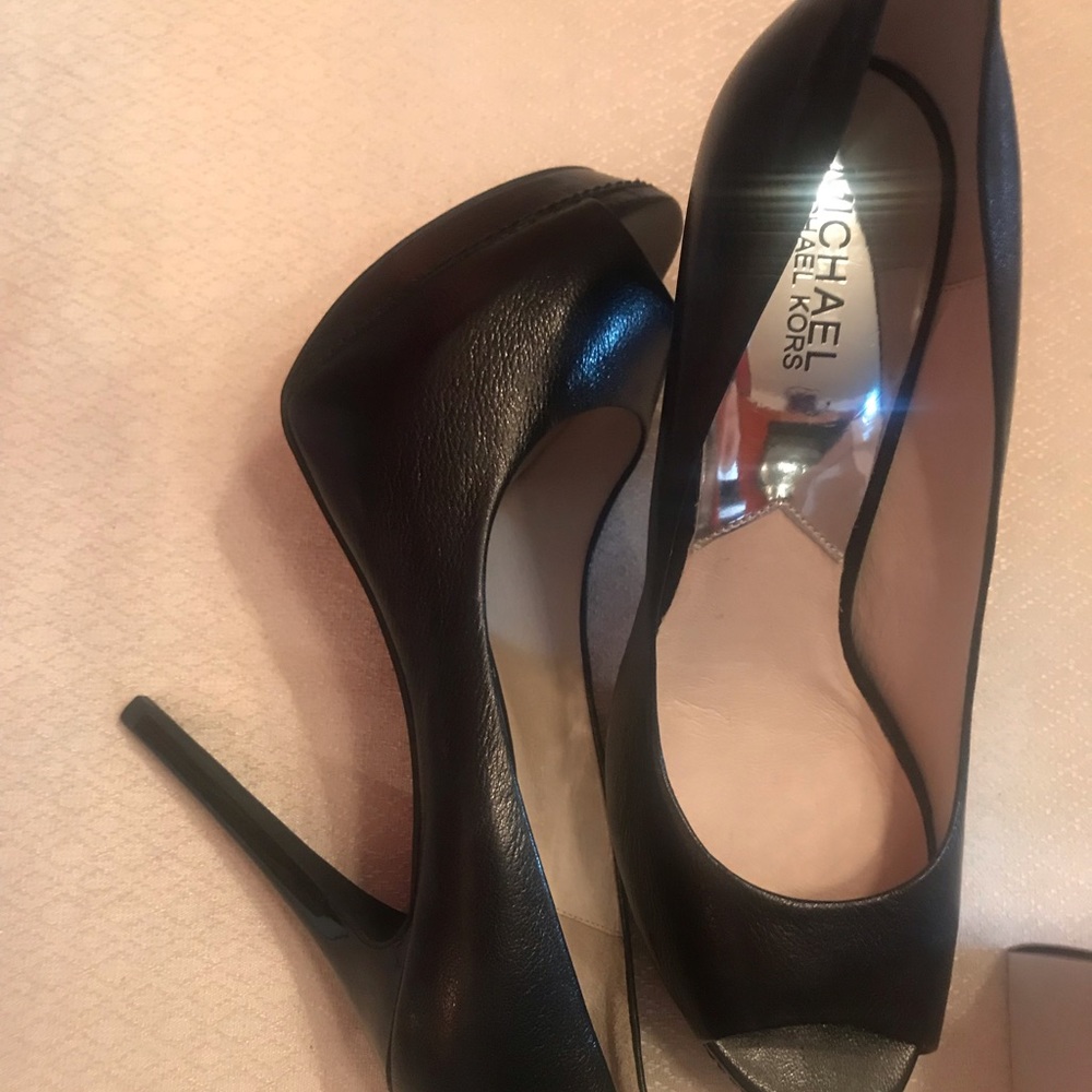 Black Michael Kors heels